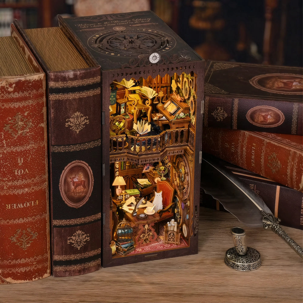 La Bibliothèque du Temps – Book Nook