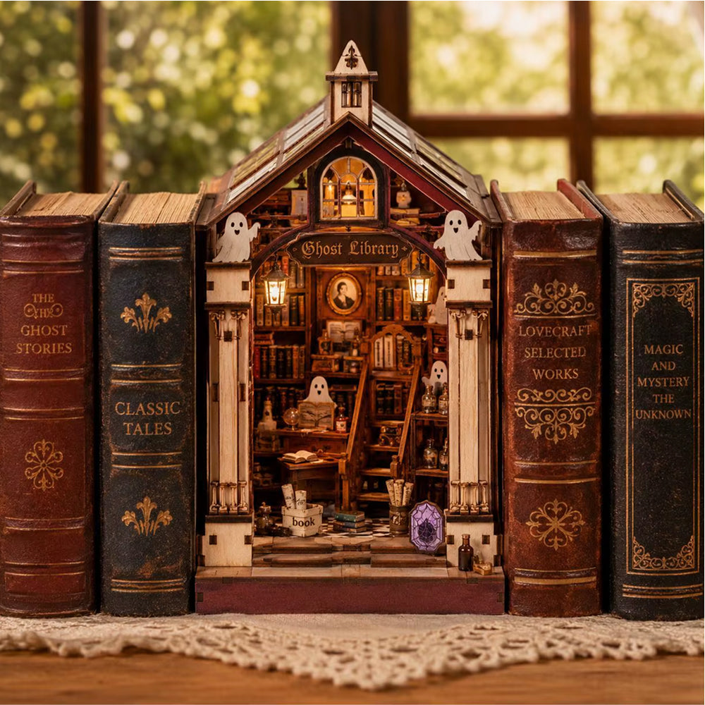 La Bibliothèque des Fantômes – Book Nook